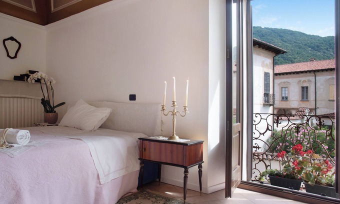 Casalzuigno Apartment | Apartment 'Dimora Ettore - Lago Maggiore' with Private Terrace, Balcony and Wi-Fi