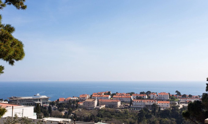 Montovjerna Apartment | Apartment Eulalija- One-Bedroom Apartment with Terrace and Sea View