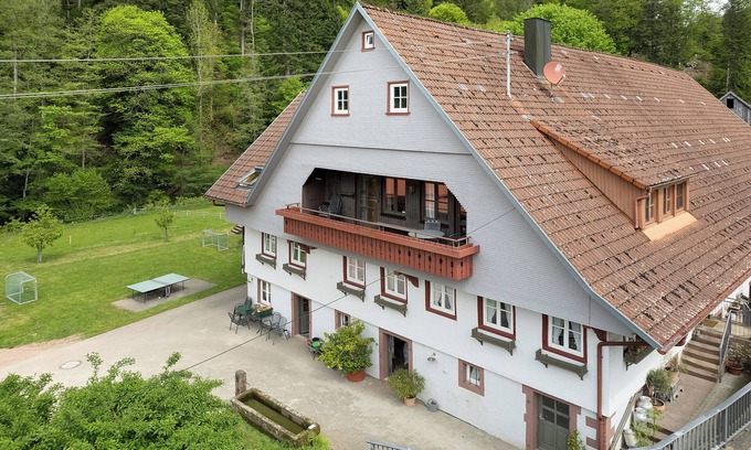 Schenkenzell Apartment | Apartment 'Ferienwohnung Im Hof 120qm' with Mountain View, Shared Terrace and Wi-Fi