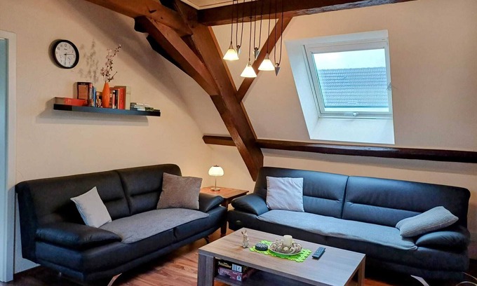 Laufeld Apartment | Apartment 'Ferienwohnung Katharina' with Shared Terrace and Wi-Fi