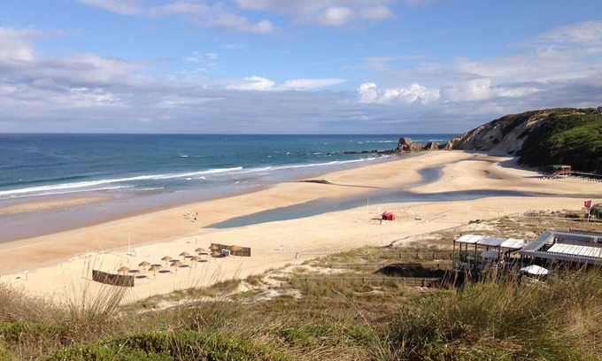 Pedra do Ouro Apartment | Apartment for rent in the beautiful beach of Paredes da Vitória