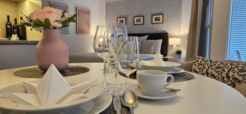 Hradec Kralove Apartment | Apartment Holata 201