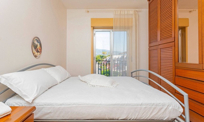 Fondachello Apartment | Apartment 'I Ciottoli Dello Ionio - Apt 5' with Mountain View, Shared Terrace and Balcony