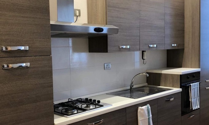 Carate Brianza Apartment | Apartment in Corte