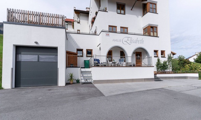 Fiss Apartment | Apartment in Fiss near Ski Lifts
