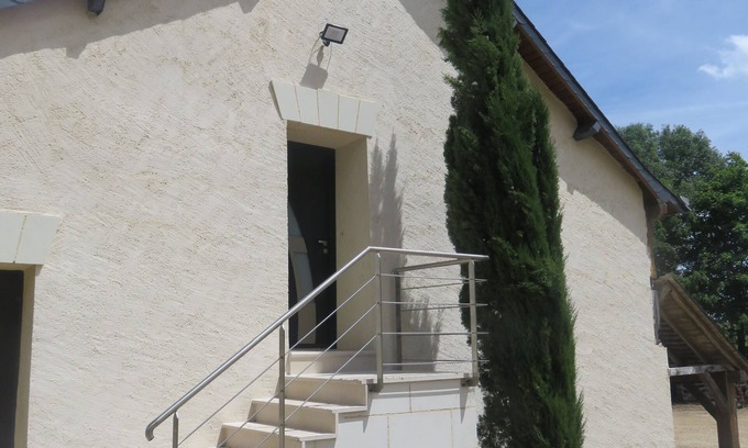 Chemille-sur-Deme Apartment | Apartment in the countryside