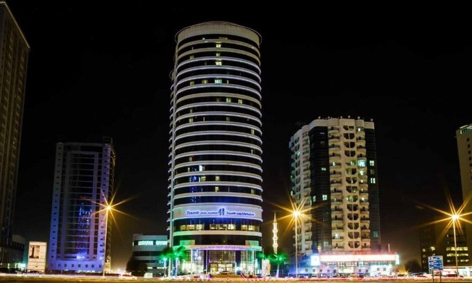 Al-Fujairah House | Apartment in Fujairah with Rooftop Pools
