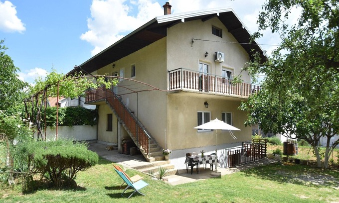 Cove Parja Apartment | Apartment in Knin near Knin Fortress