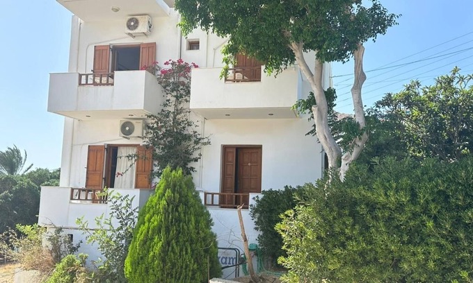 Lentas Apartment | Apartment in Lentas with sea view and garden