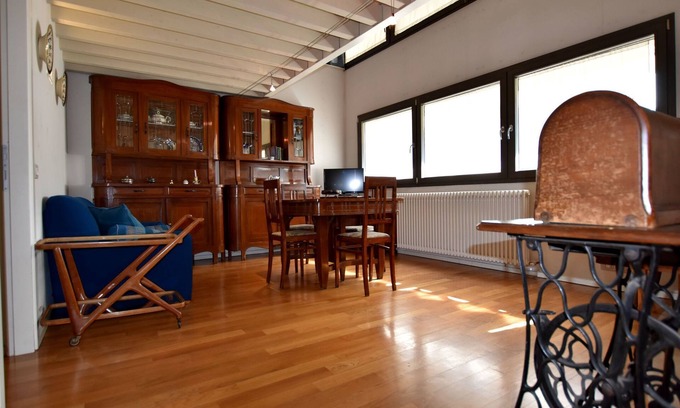 Lovere Apartment | Apartment in Lovere with Lake Views
