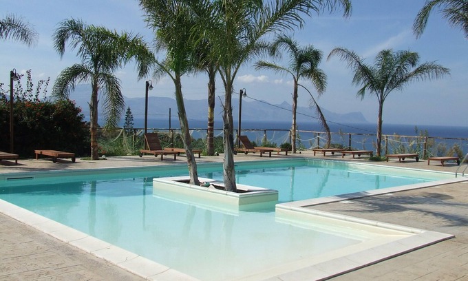 Balestrate Apartment | Apartment in residence, with 2 bedrooms - sea view