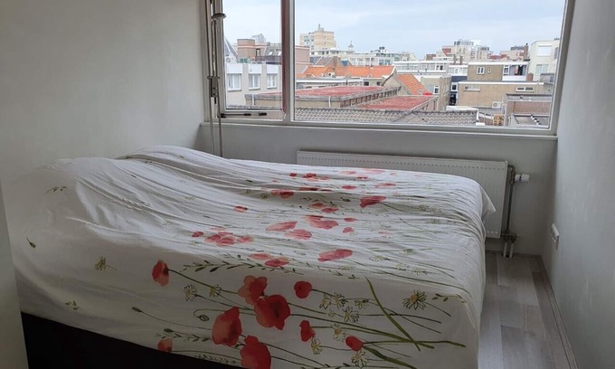 Noordwijk Apartment | Apartment in the center 200 meters from the beach on the second floor