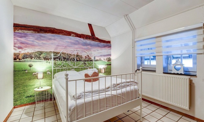 Ubachsberg Cottage | Apartment in Ubachsberg with Scenic Cycling