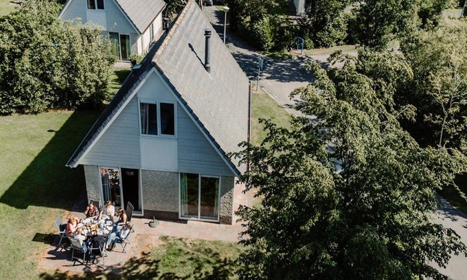 Municipality of Scherpenzeel House | Apartment in Utrecht near Scenic Canals