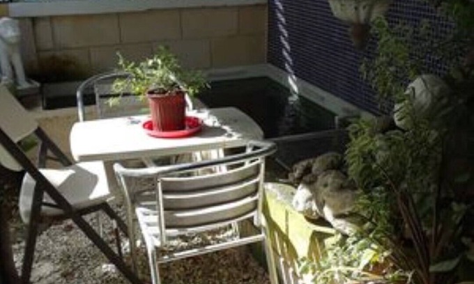 Old Trees Bay Apartment | APARTMENT, JAZCUZZI HOT TUB,GYM LOVELY DINING ROOM AND BEDROOM BALCONY UPST