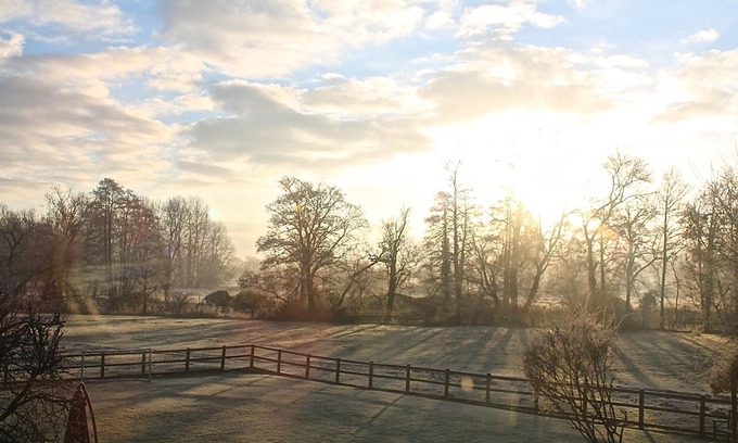 Quidhampton Apartment | Apartment Just Minutes from Salisbury & Stonehenge with Countryside Views