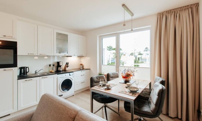 Lohme Apartment | Apartment Kranich - Modern. Quiet. Sun terrace. Dogs allowed.
