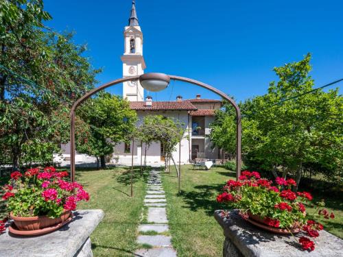 Dronero Apartment | Apartment L'appartamento del Monastero by Interhome