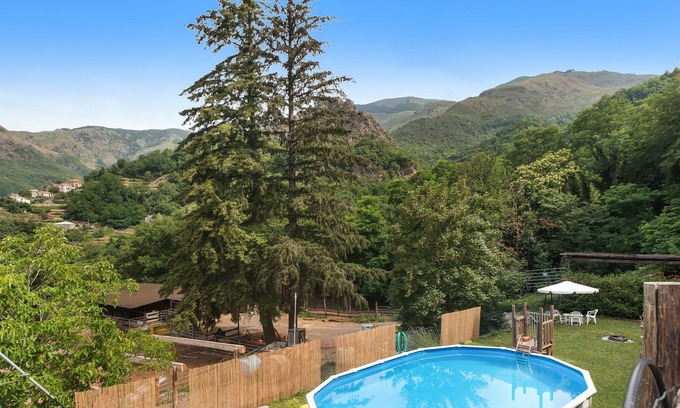 Borzonasca Apartment | Apartment 'La Casa della Nonna' with Mountain View, Pool & Wi-Fi