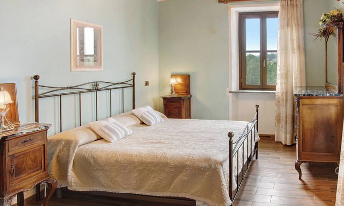 Costigliole d'Asti Apartment | Apartment 'La Rocca di Efisio - Dolcetto' with private terrace, Wi-Fi and air conditioning