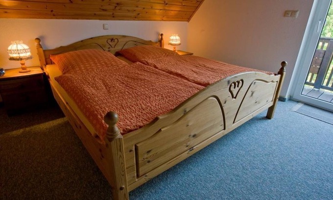 Waltersdorf Apartment | Apartment "Lauscheblick" - Apartments Landhaus Böhmer