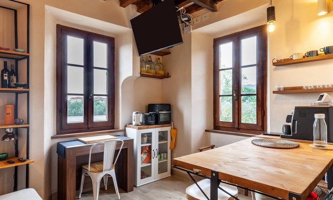 Ripa-Pozzi-Ponterosso Apartment | Apartment "Loft Vicino a Forte dei Marmi" with Wi-Fi & A/C