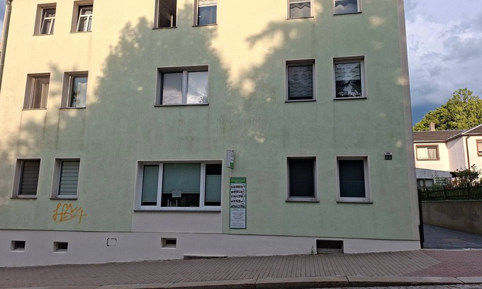 Radeberg Apartment | Apartment "Maisonette" vor den Toren Dresdens und der Oberlausitz with Terraces & Wi-Fi
