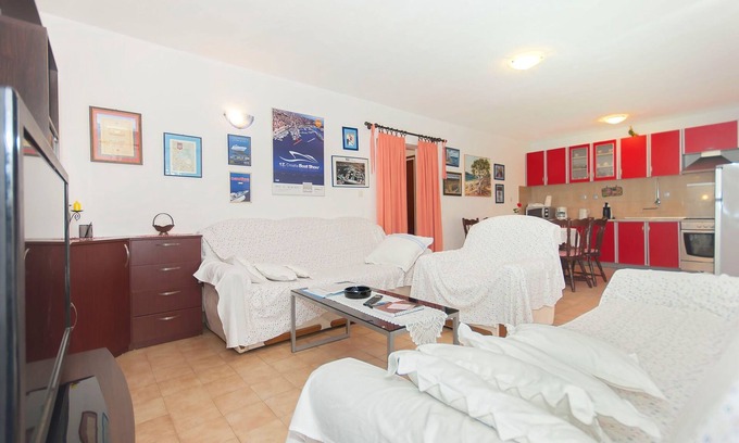 Rogoznica Apartment | Apartment Maksim (24331-A1) - Rogoznica