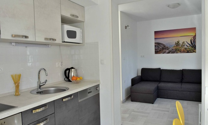 Mravince Apartment | Apartment Meryl (ST) - Two Bedroom Apartment with Sea View