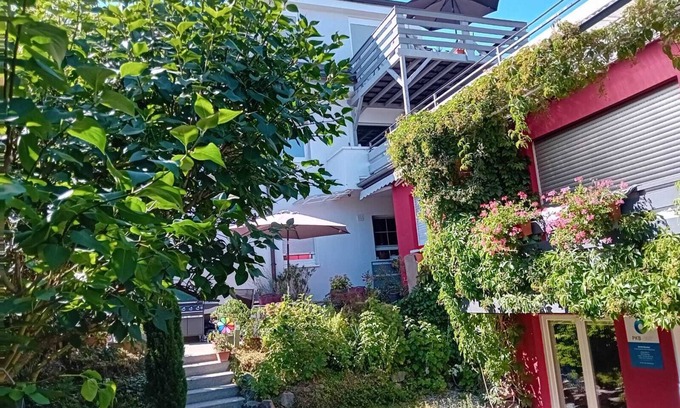 Plankstadt Apartment | Apartment nähe Heidelberg für bis zun4 Personen mit Terrasse