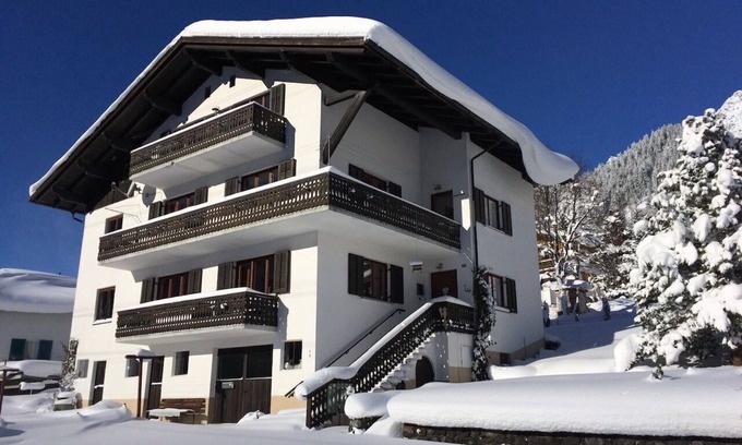 Wald am Arlberg Apartment | Apartment near Arlberg ski area - WiFi