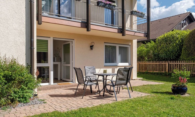 Alpirsbach Apartment | Apartment 'Reiser' with Private Terrace, Private Garden and Wi-Fi