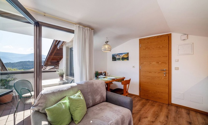 Tesimo Apartment | Apartment 'Residence Alpina Comfort Nr 7' with Shared Pool, Balcony and Wi-Fi