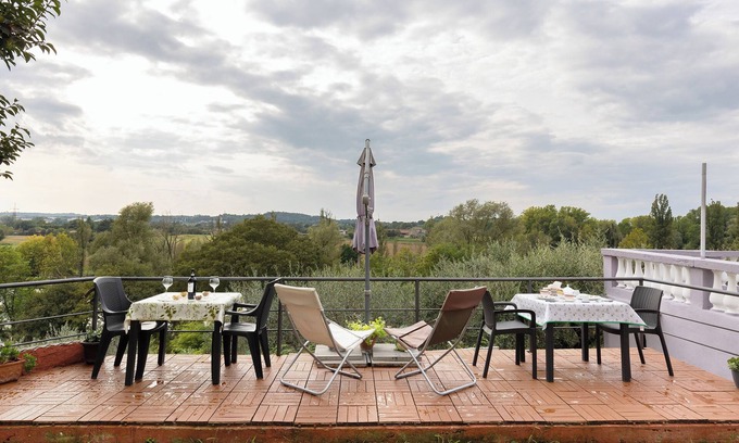 Salionze Apartment | Apartment "Riverview 67 2" with Garden & Air Conditioning