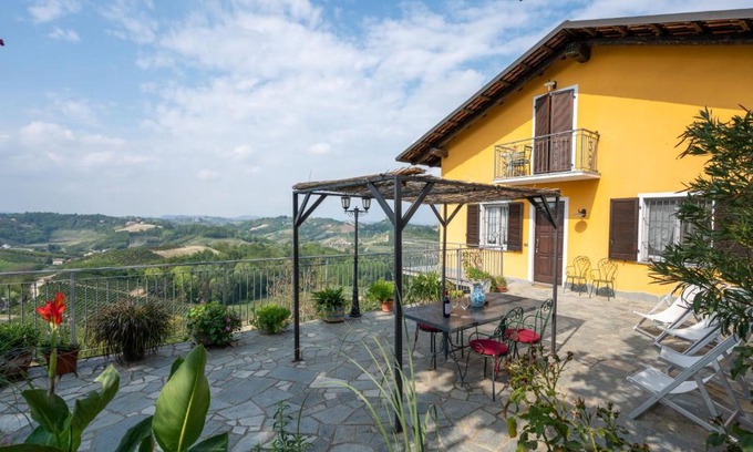 Vinchio Apartment | Apartment San Michele-1 by Interhome
