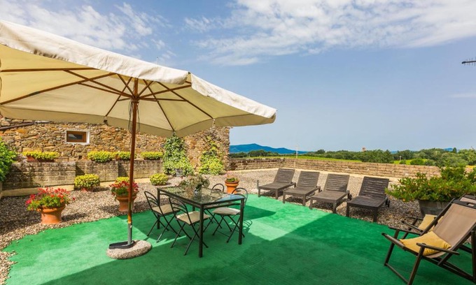La Cava Apartment | Apartment Santa Marta by Interhome