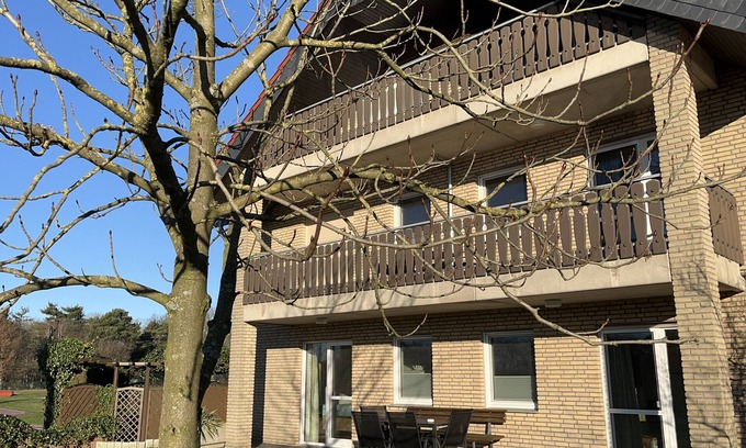Versmold Apartment | Apartment 'Seeblick' with Balcony and Wi-Fi