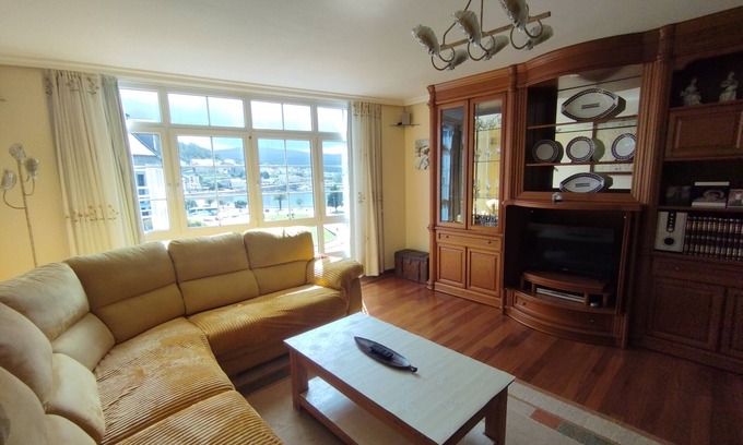 Cee Apartment | Apartment 'Son' with Sea View, Balcony and Wi-Fi
