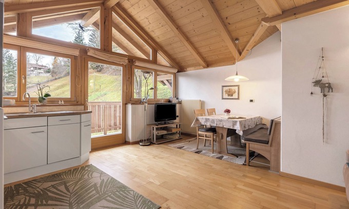Ega Apartment | Apartment “Thymian - Thalerhof” with Mountain View, Wi-Fi, Balcony & Garden