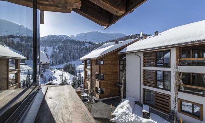 Parpan Apartment | Apartment Turrabuel 4-Bett Deluxe by Interhome
