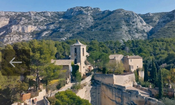 Taillades Apartment | Apartment 'Une Parenthèse En Luberon' with Private Garden, Wi-Fi and Air Conditioning