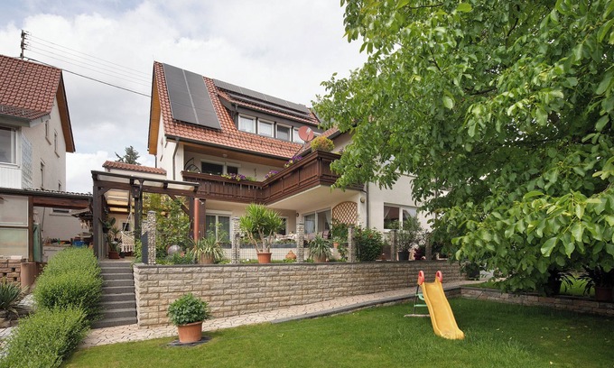 Herlikofen Apartment | Apartment 'Weingärtner' with Private Terrace, Shared Garden and Wi-Fi
