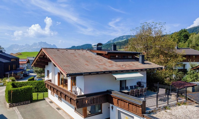 Fieberbrunn Apartment | Apartment with beautiful views and shared sauna