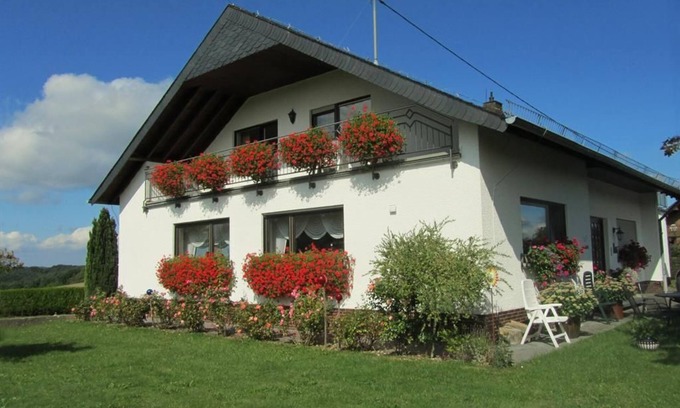 Etgert Apartment | Apartment Zur schönen Aussicht - Fewo To the beautiful view