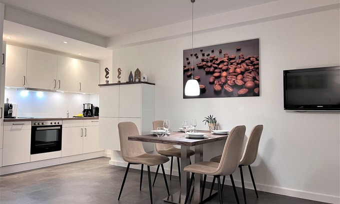 Varel Apartment | Apartmenthaus am Nordseestrand Whg. 3, An der Rennweide 1B, 75qm