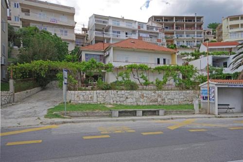Dugi Rat Apartment | Apartments by the sea Dugi Rat, Omis - 7575