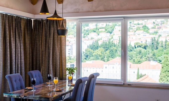 Montovjerna Apartment | Apartments Dub - One-Bedroom Apartment with Terrace and Hot Tub