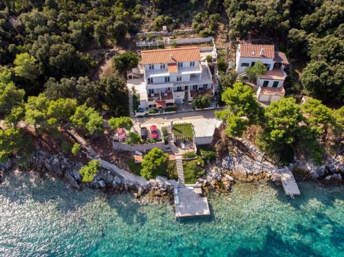 Ubli Apartment | Apartments Luka