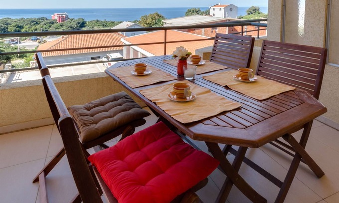 Utjeha Apartment | Apartments Utjeha (47501-A3) - Utjeha