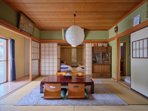 Hachiman-cho Apartment | Apollon